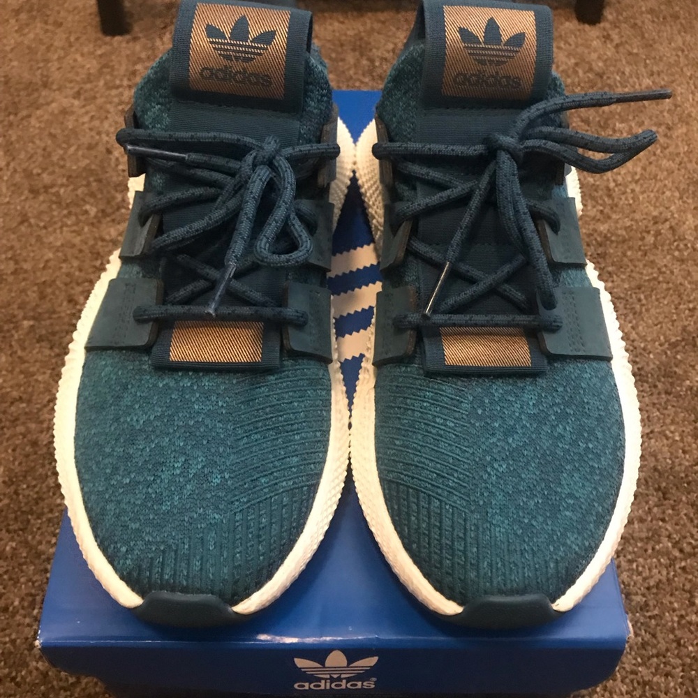 Used adidas prophere kids 7 women’s 8.5